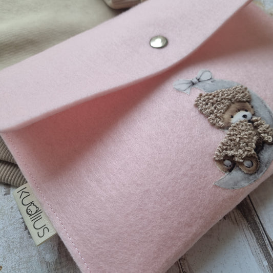 Rankų darbo dėklas "Kudlius"