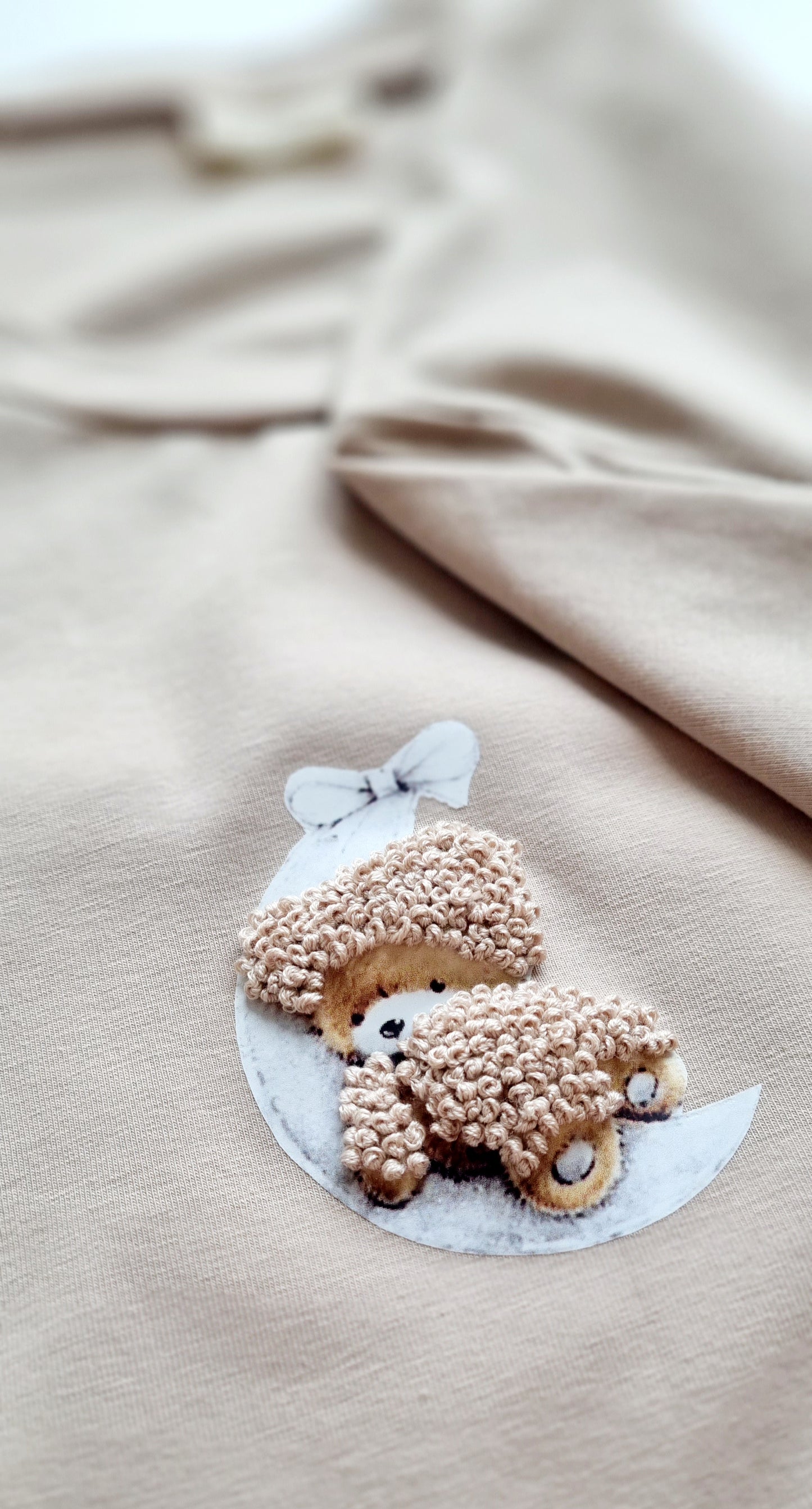 Trikotažiniai siuvinėti marškinėliai suaugusiems "Kudlius"